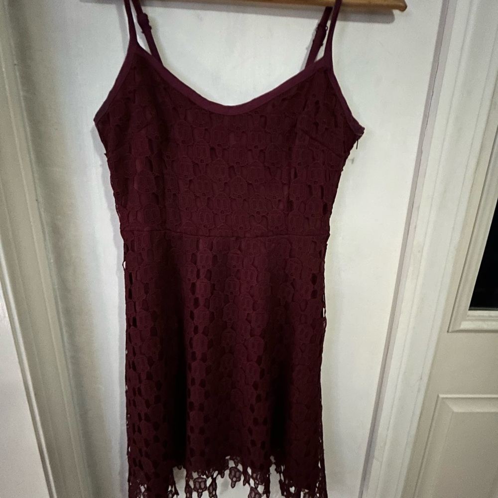 Halloween Dress by Hot Topic Burgundy Mini Dress size M skull overlay detail